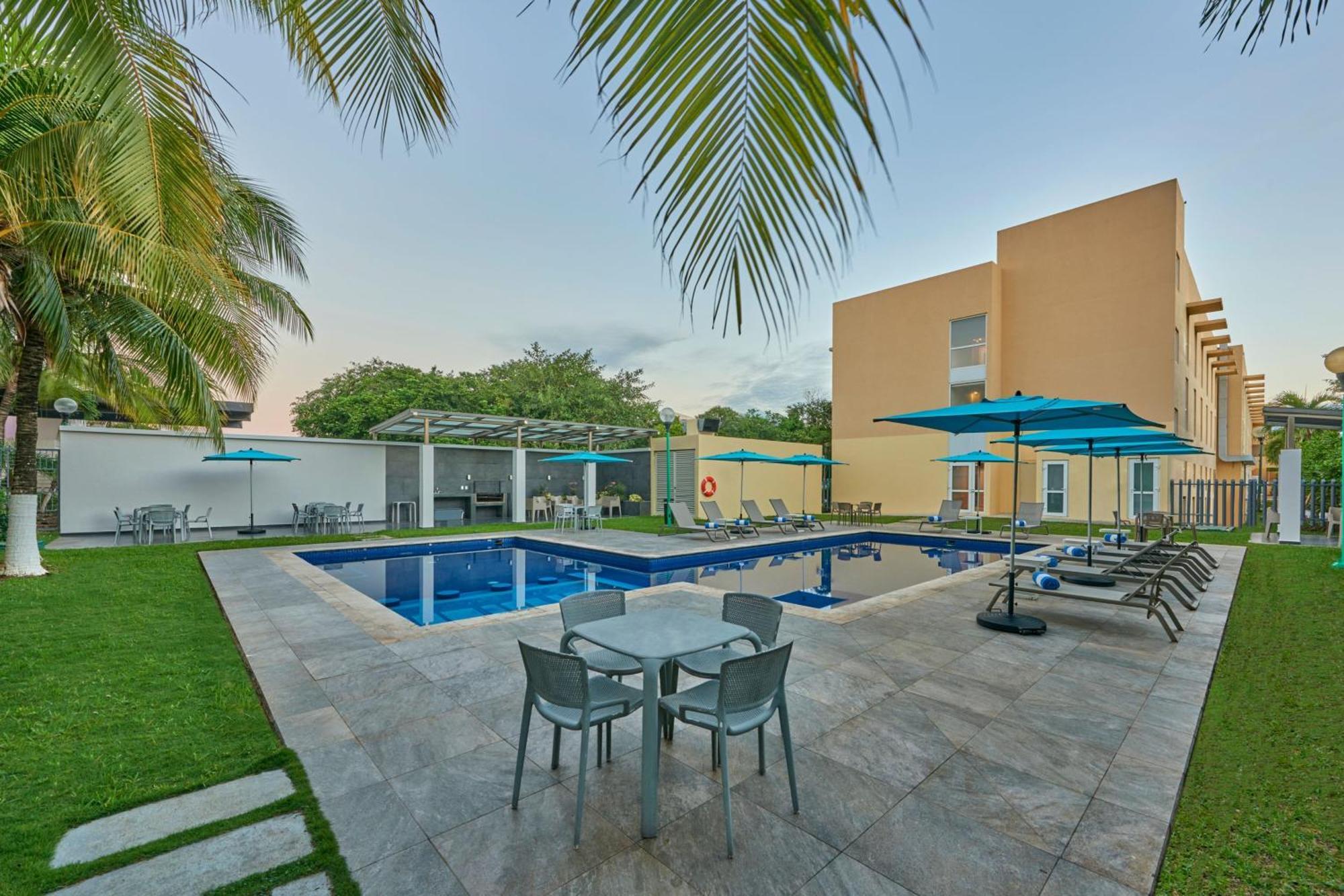 City Express By Marriott Playa Del Carmen Exterior foto