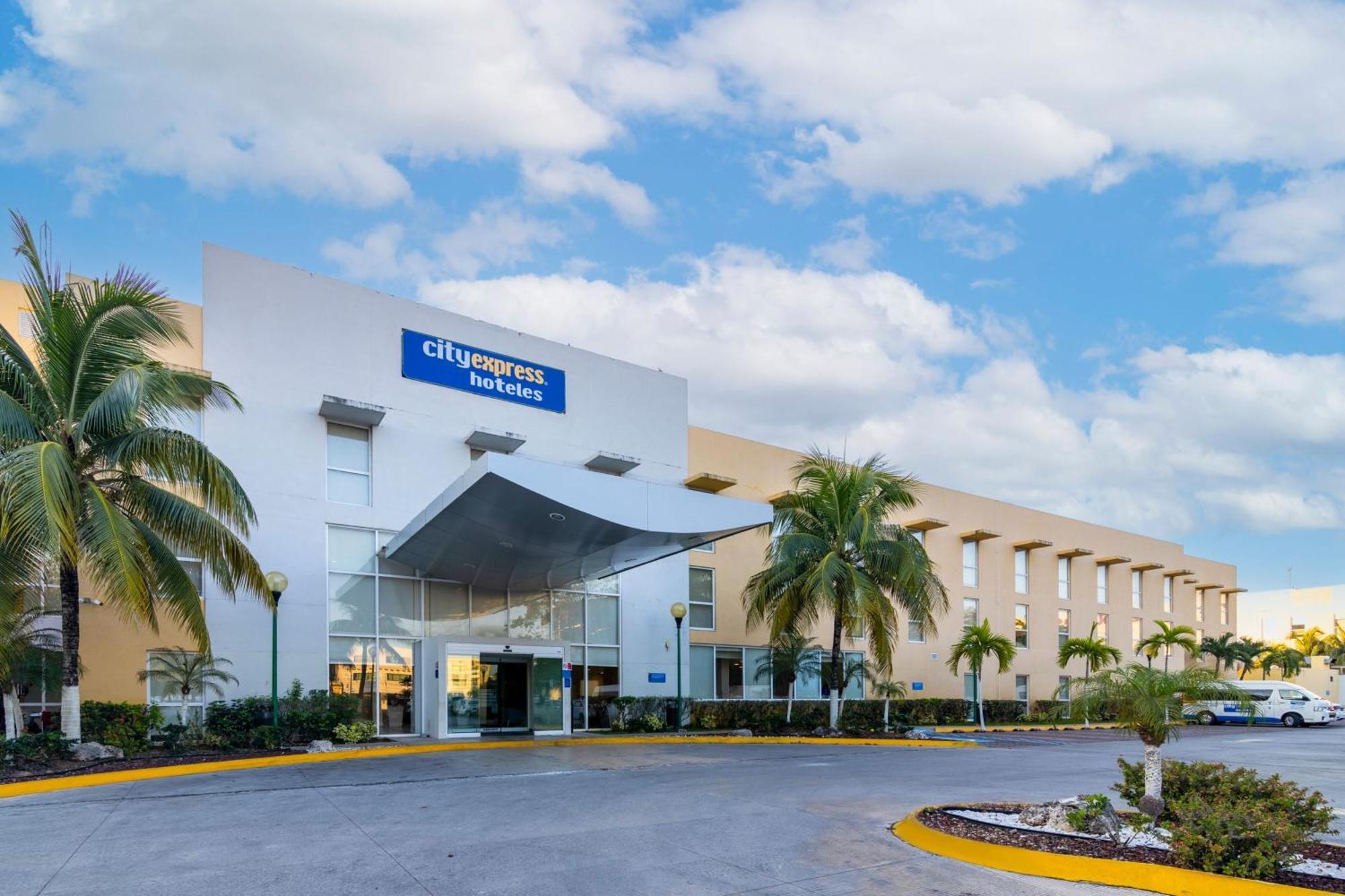 City Express By Marriott Playa Del Carmen Exterior foto